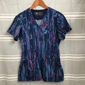 WONDERWINK HP / Blue, Teal & Pink Geometric Print Women's Scrub Top Size S
